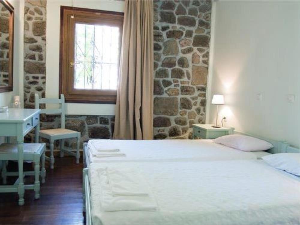 Olive Press Hotel & Apartments Mithimna Exterior foto