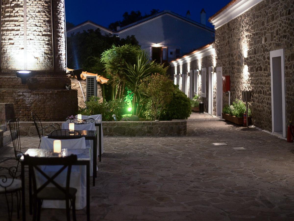 Olive Press Hotel & Apartments Mithimna Exterior foto