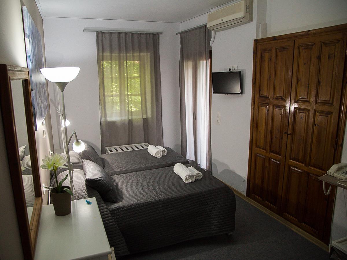 Olive Press Hotel & Apartments Mithimna Exterior foto