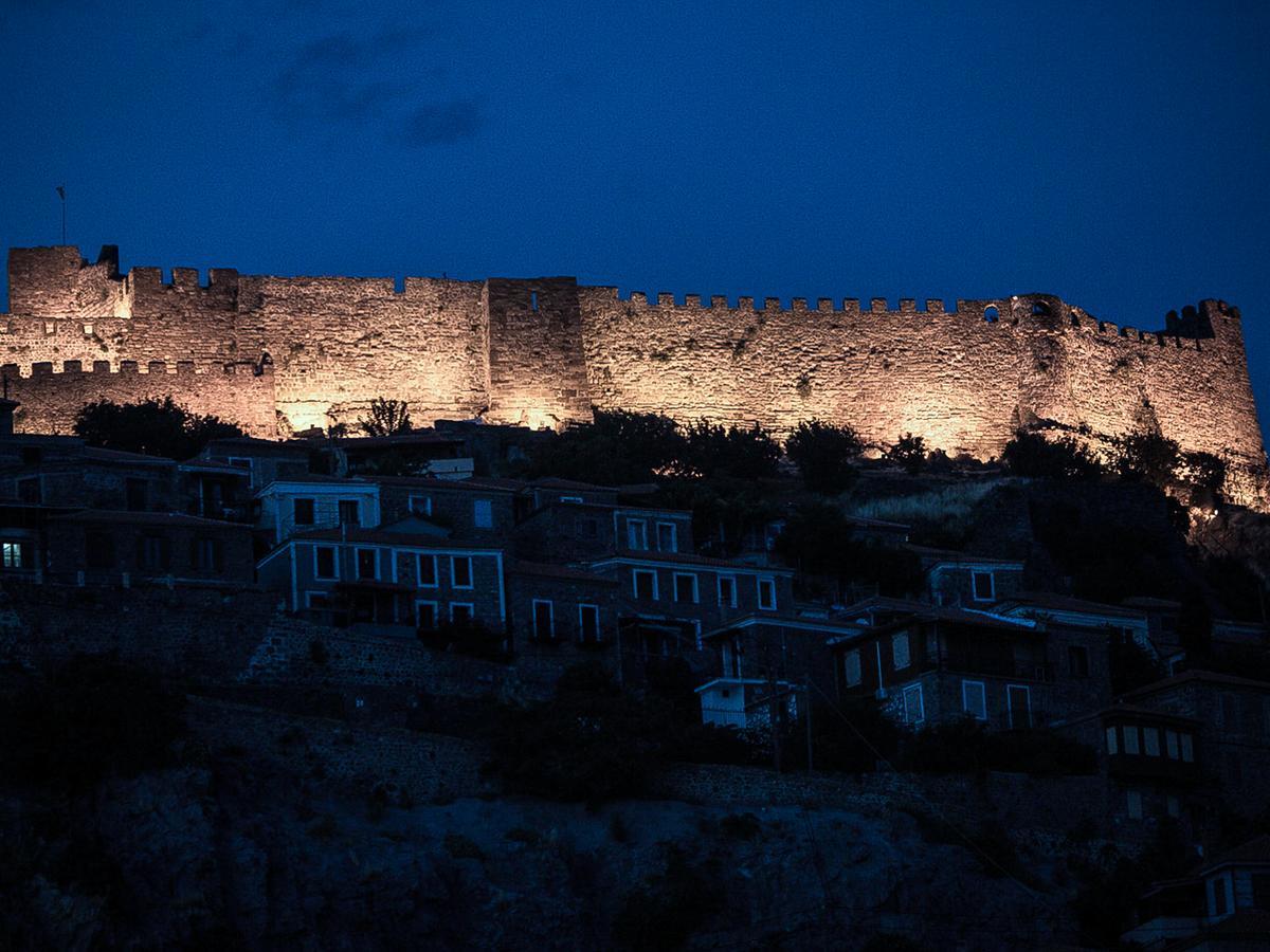 Olive Press Hotel & Apartments Mithimna Exterior foto