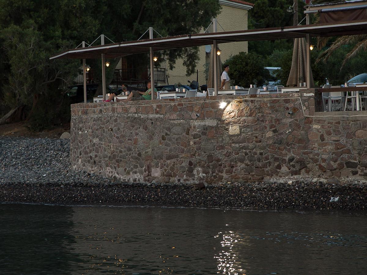 Olive Press Hotel & Apartments Mithimna Exterior foto