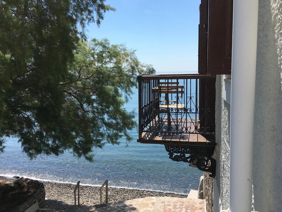 Olive Press Hotel & Apartments Mithimna Exterior foto